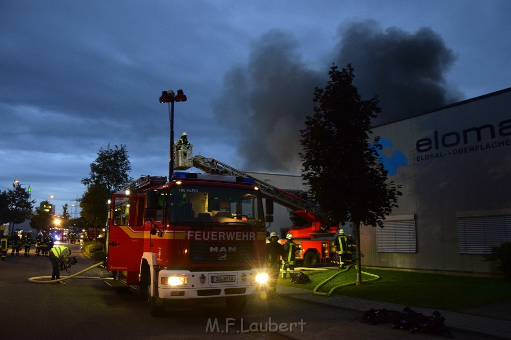 Grossbrand Halle Troisdorf Kriegsdorf Junkersring P395.JPG - Miklos Laubert